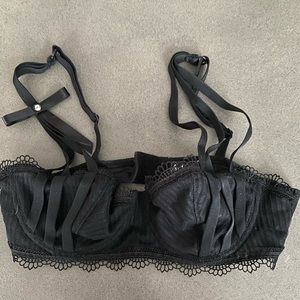 🖤 NWOT Aubade balconnet bra size 32B